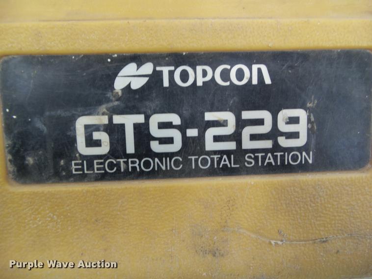 image for item DH9411 Topcon GTS-229 electronic total station