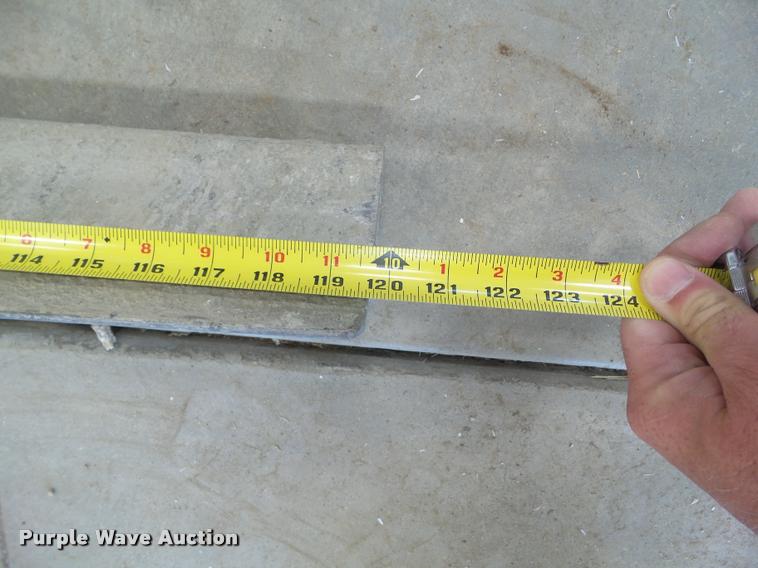 image for item DH9415 Screed