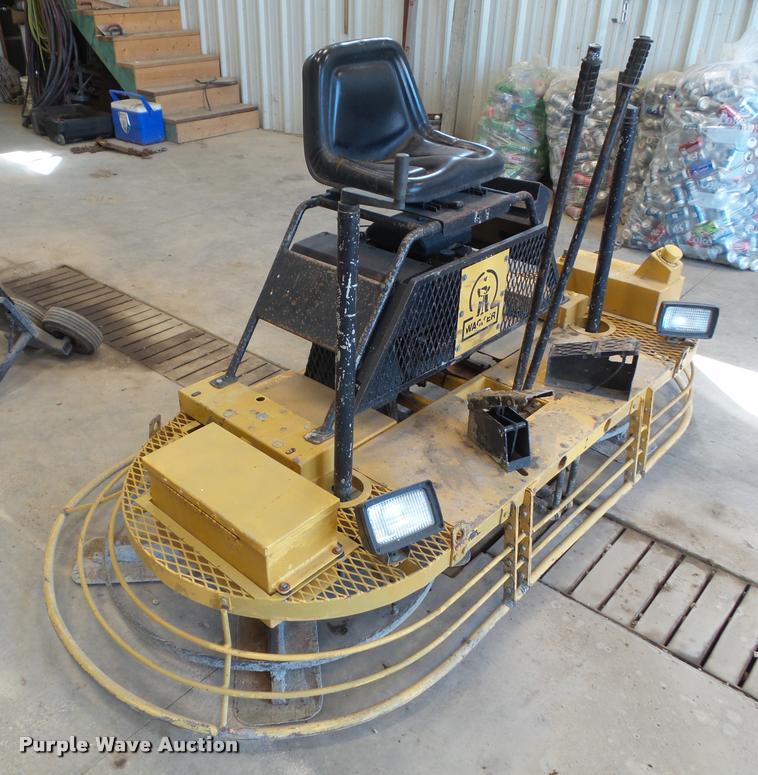 image for item DH9417 Wacker CRT46KHN trowel