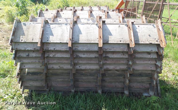 image for item DH9418 (38) concrete pier forms