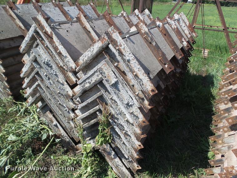 image for item DH9418 (38) concrete pier forms