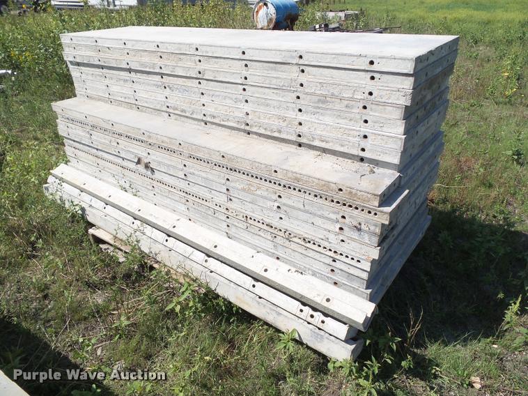 image for item DH9419 Precised aluminum 6-12 concrete forms