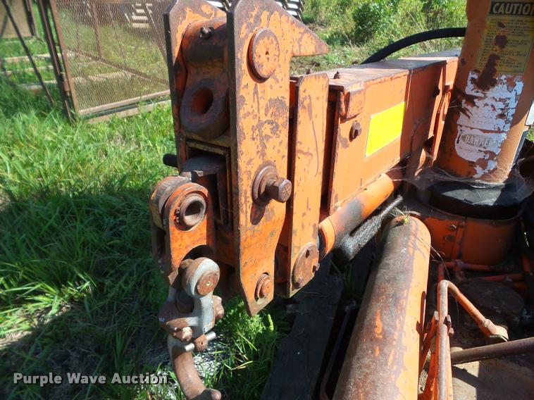 image for item DH9420 1977 Hiab 650 crane