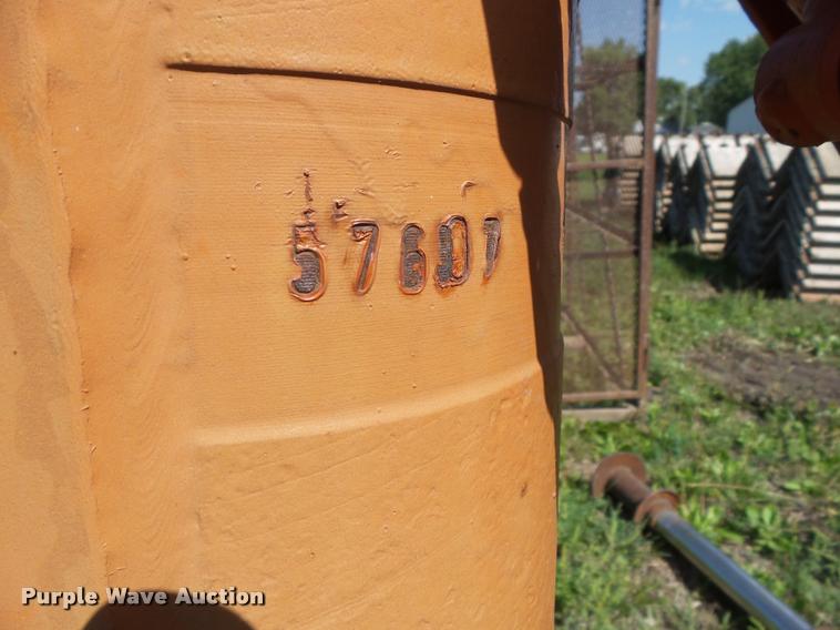 image for item DH9420 1977 Hiab 650 crane