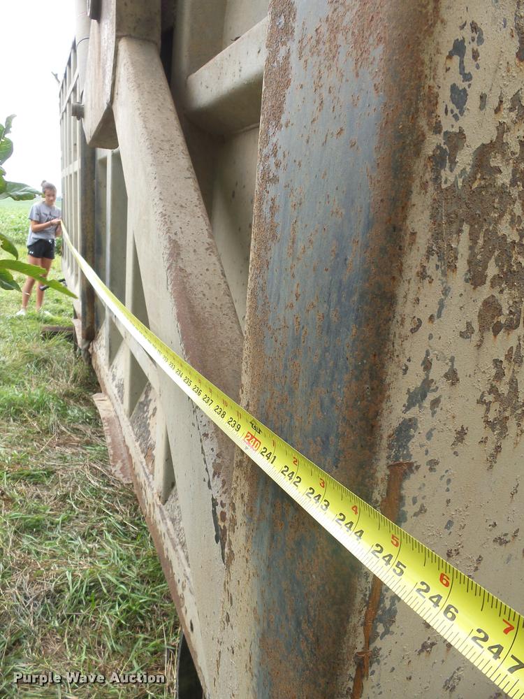 image for item DH9705 2009 Reynolds Truck Equipment dump bed