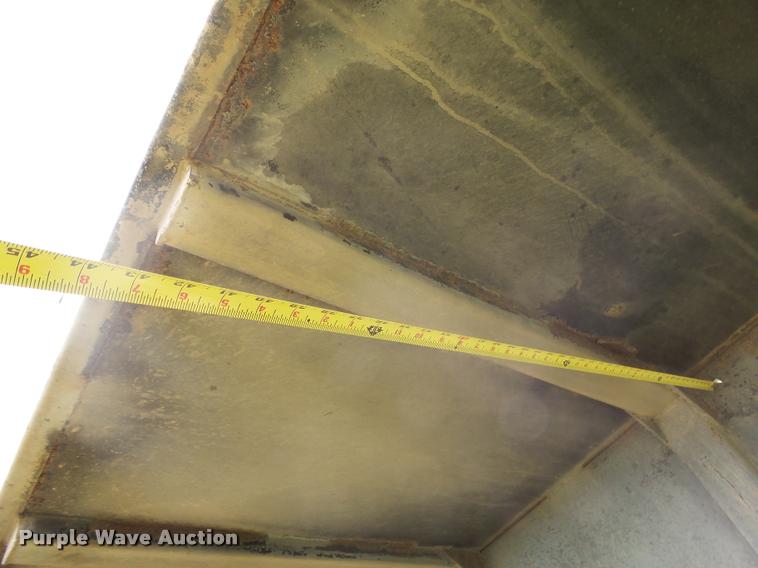 image for item DH9705 2009 Reynolds Truck Equipment dump bed