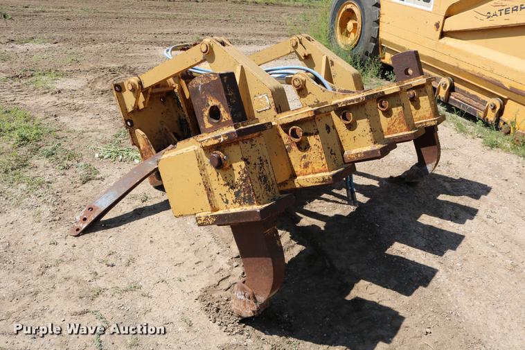 image for item DM9274 Shop built ripper