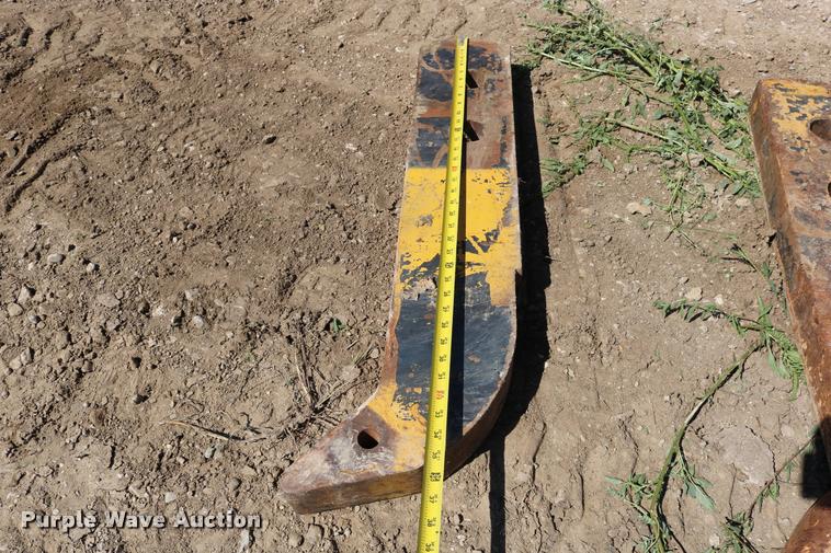 image for item DM9274 Shop built ripper