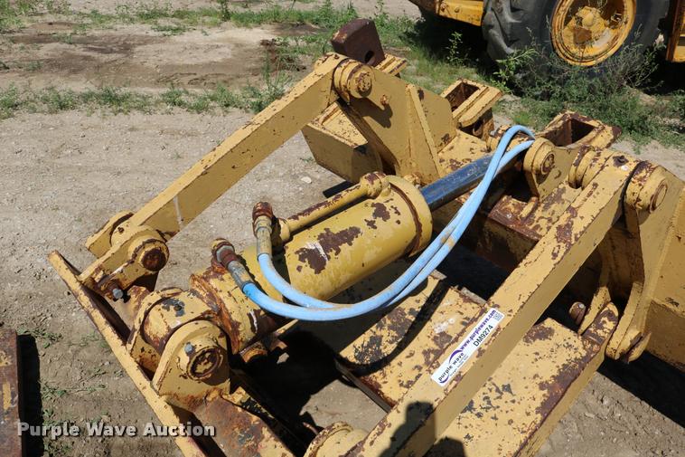 image for item DM9274 Shop built ripper