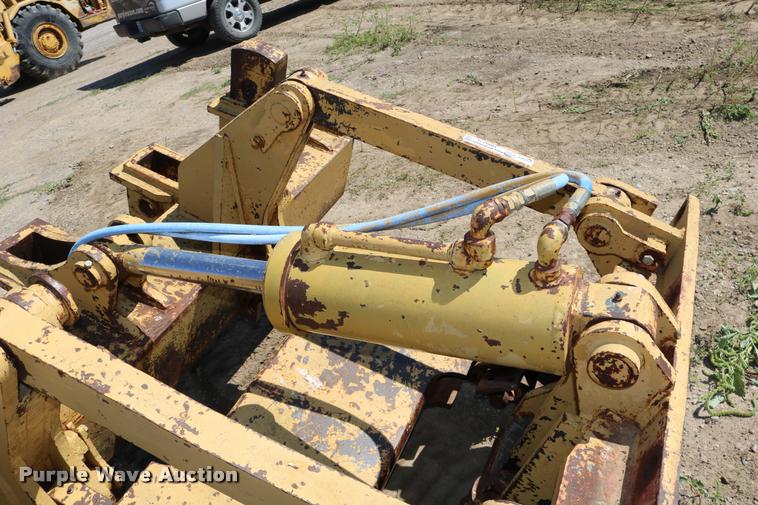 image for item DM9274 Shop built ripper