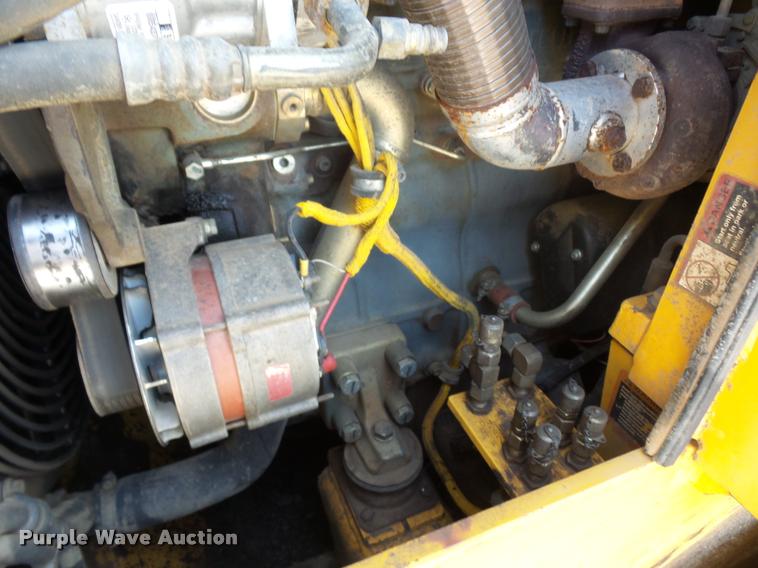 image for item DP9204 2003 John Deere 655C Series II track loader