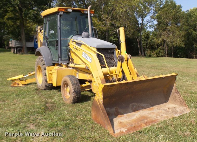 image for item DP9727 2005 John Deere 310G backhoe