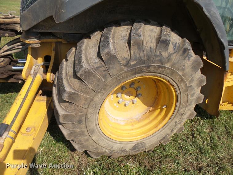 image for item DP9727 2005 John Deere 310G backhoe