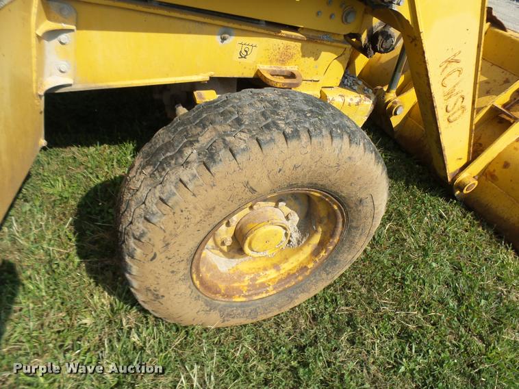 image for item DP9727 2005 John Deere 310G backhoe