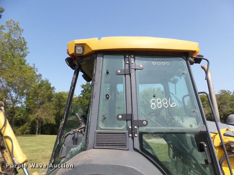 image for item DP9727 2005 John Deere 310G backhoe