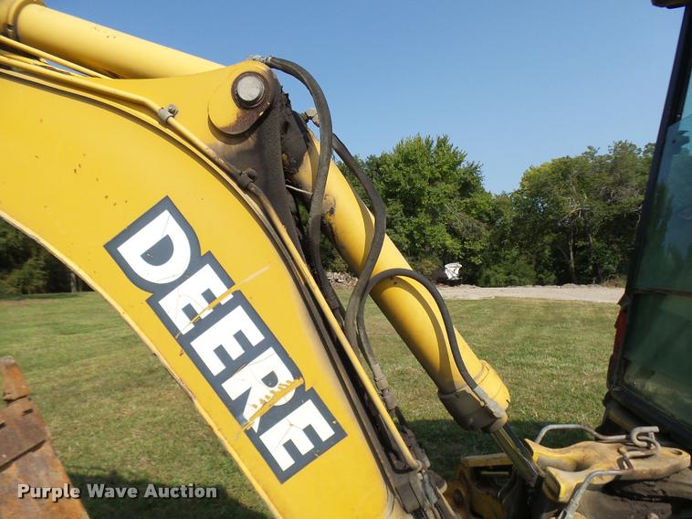 image for item DP9727 2005 John Deere 310G backhoe