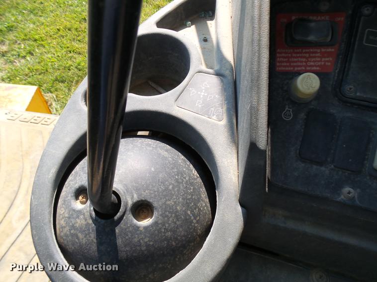 image for item DP9727 2005 John Deere 310G backhoe