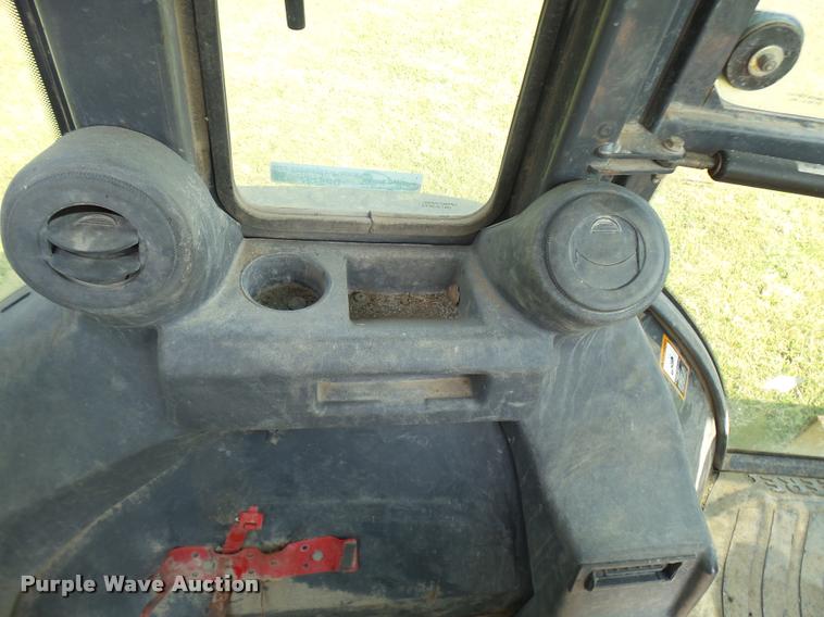 image for item DP9727 2005 John Deere 310G backhoe