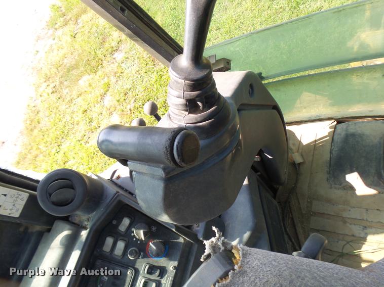 image for item DP9727 2005 John Deere 310G backhoe