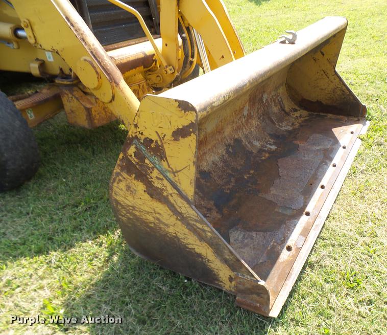 image for item DP9729 2004 Caterpillar 420D backhoe