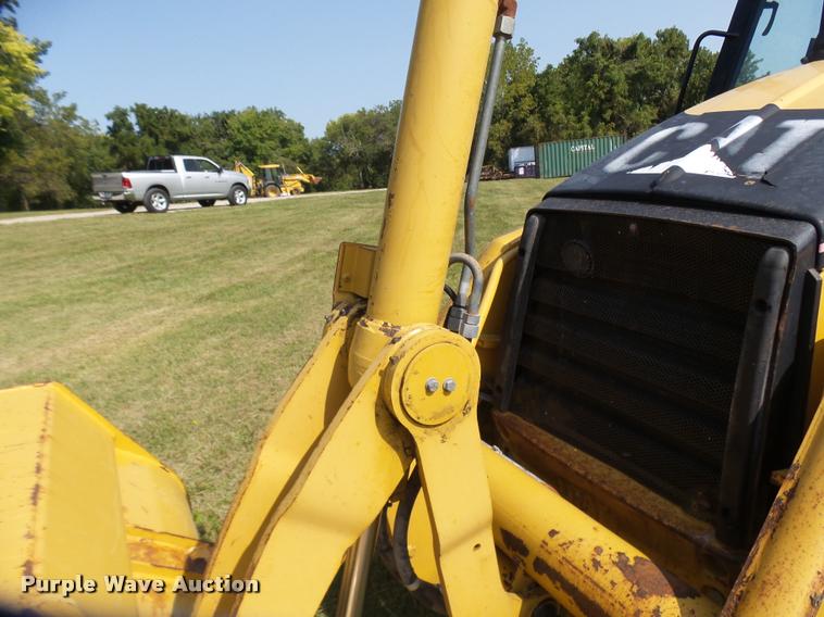 image for item DP9729 2004 Caterpillar 420D backhoe