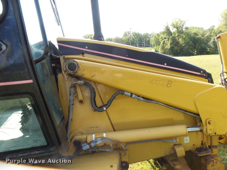 image for item DP9729 2004 Caterpillar 420D backhoe