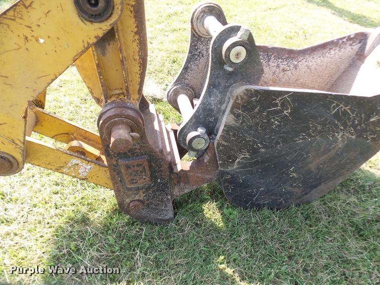 image for item DP9729 2004 Caterpillar 420D backhoe