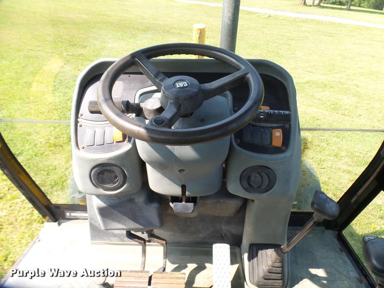 image for item DP9729 2004 Caterpillar 420D backhoe