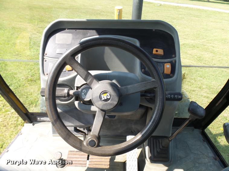 image for item DP9729 2004 Caterpillar 420D backhoe