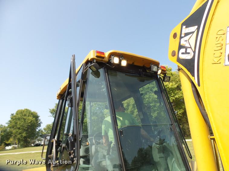 image for item DP9729 2004 Caterpillar 420D backhoe