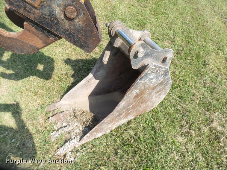 image for item DP9729 2004 Caterpillar 420D backhoe
