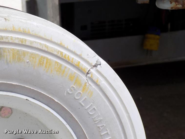 image for item DP9971 1998 Sky Jack 4830 scissor lift