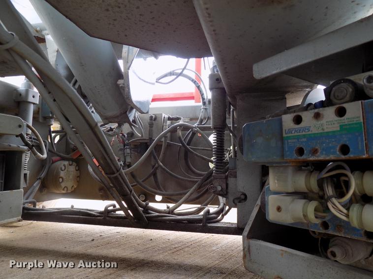 image for item DP9971 1998 Sky Jack 4830 scissor lift