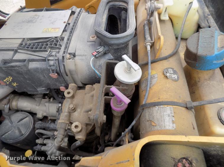 image for item DP9976 2012 Caterpillar 420F IT backhoe