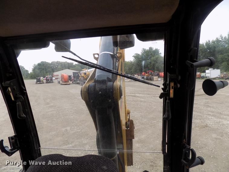 image for item DP9976 2012 Caterpillar 420F IT backhoe
