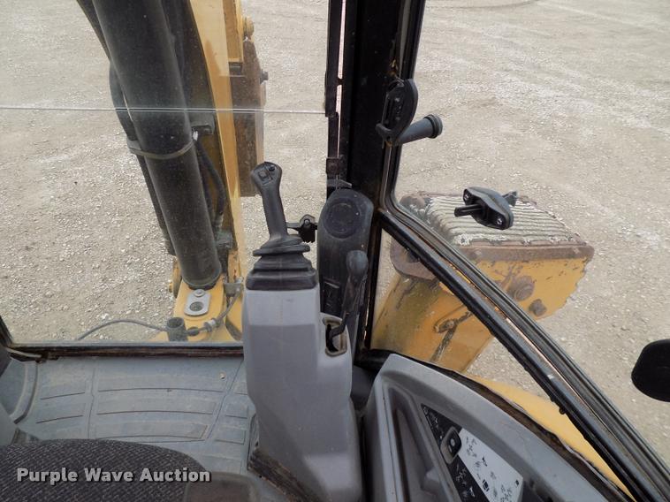 image for item DP9976 2012 Caterpillar 420F IT backhoe