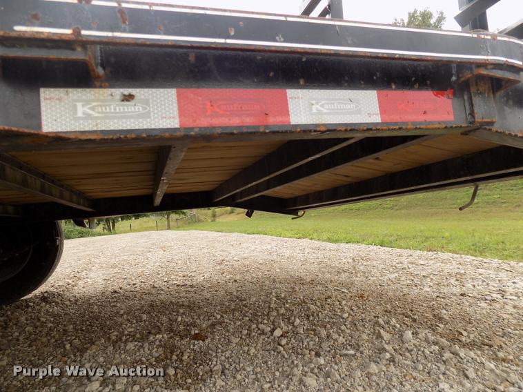 image for item DP9977 2016 Kaufman equipment trailer