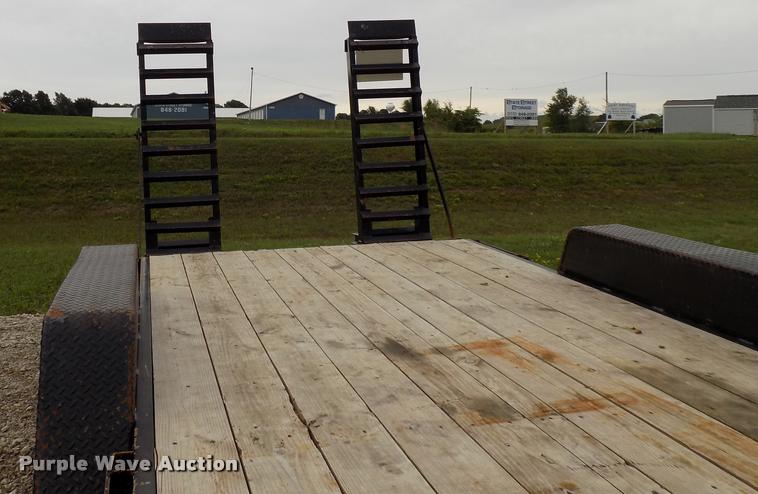 image for item DP9977 2016 Kaufman equipment trailer