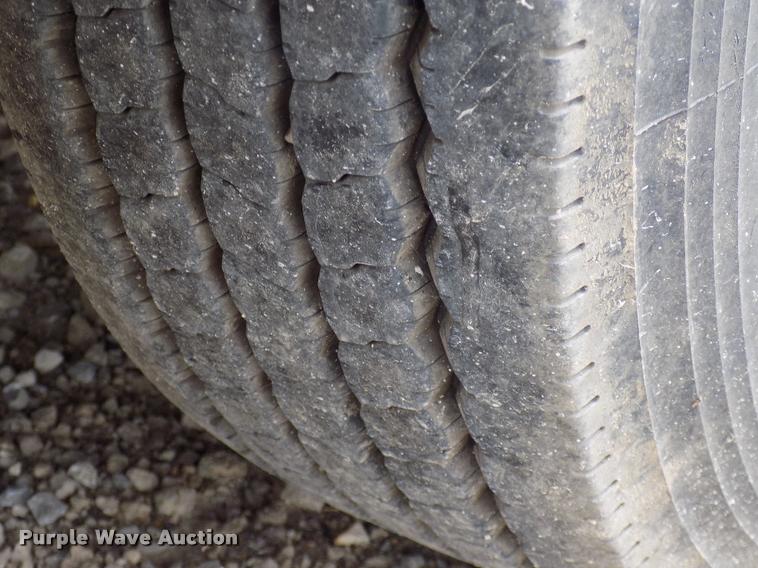 image for item DP9977 2016 Kaufman equipment trailer