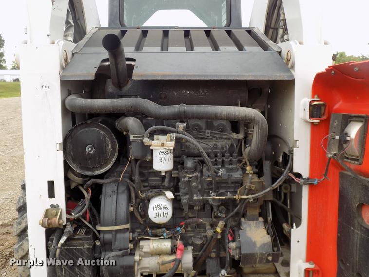 image for item DP9978 2005 Bobcat S250 skid steer