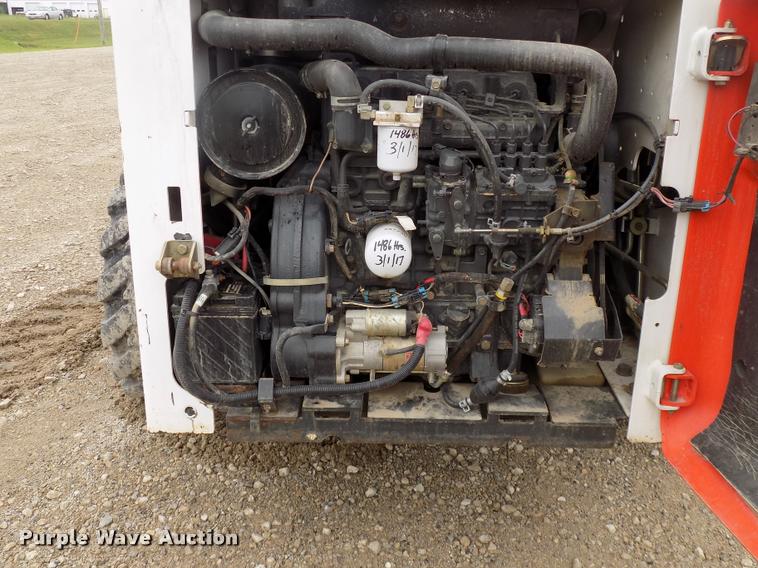 image for item DP9978 2005 Bobcat S250 skid steer