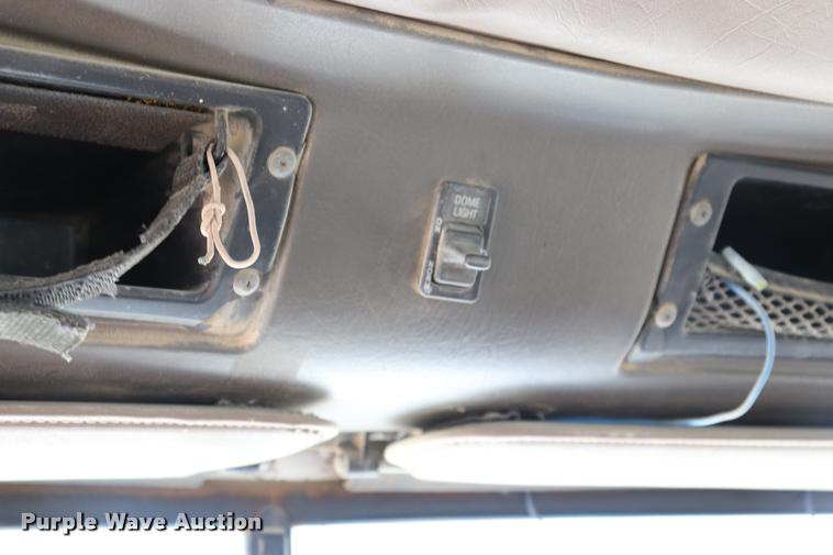 image for item DQ9314 1996 International Paystar 5000 ready mix truck