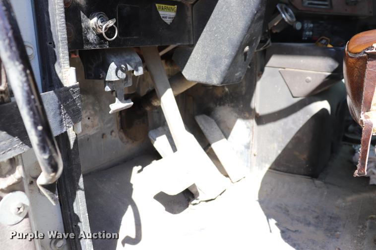 image for item DQ9314 1996 International Paystar 5000 ready mix truck