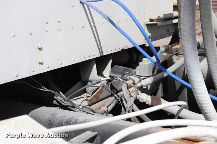 image for item DQ9314 1996 International Paystar 5000 ready mix truck