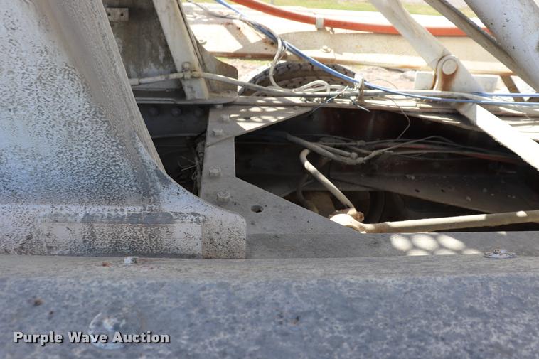 image for item DQ9314 1996 International Paystar 5000 ready mix truck