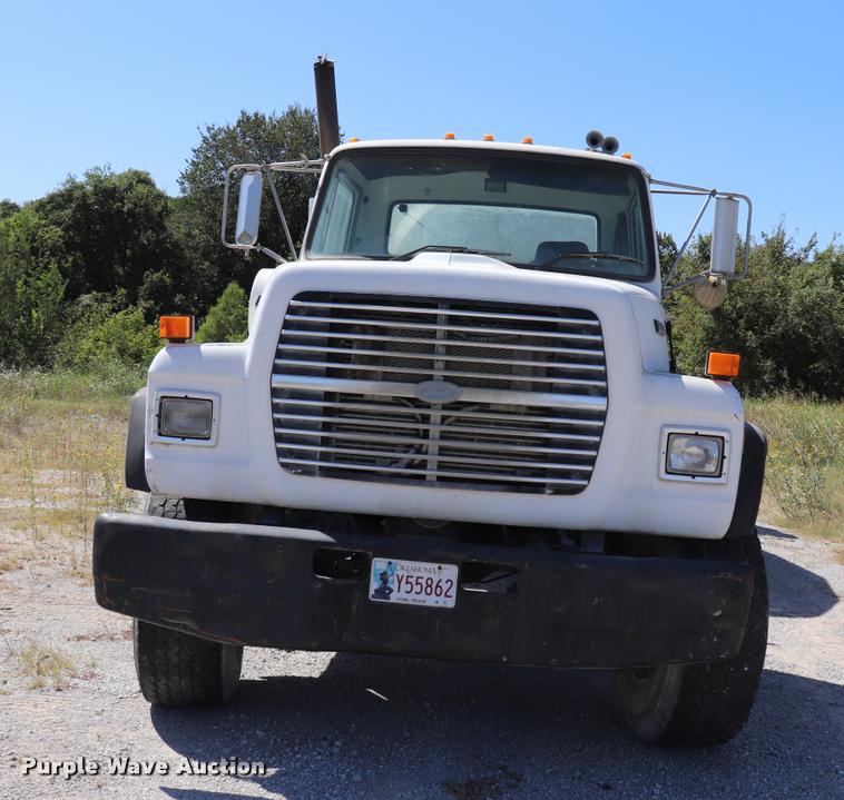 image for item DQ9315 1995 Ford LT8000 ready mix truck