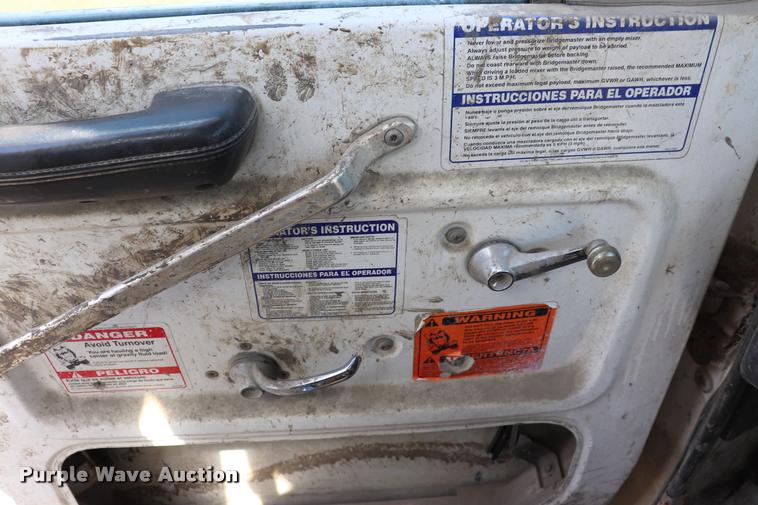 image for item DQ9315 1995 Ford LT8000 ready mix truck