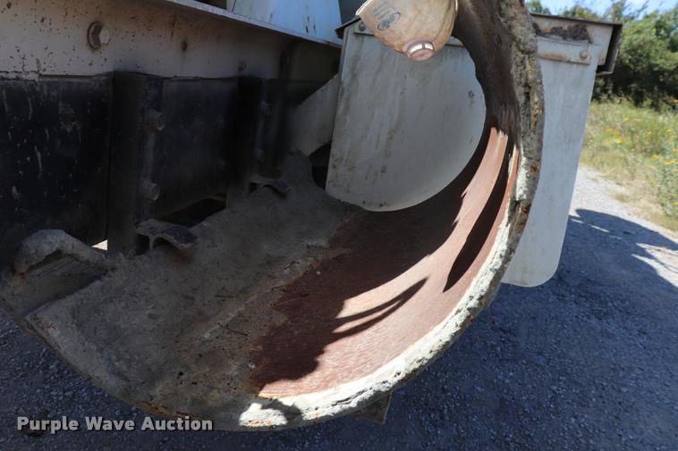 image for item DQ9315 1995 Ford LT8000 ready mix truck