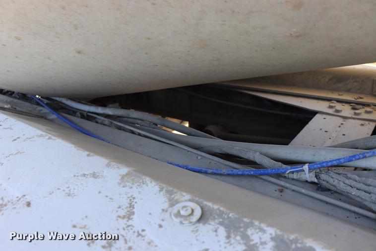 image for item DQ9315 1995 Ford LT8000 ready mix truck