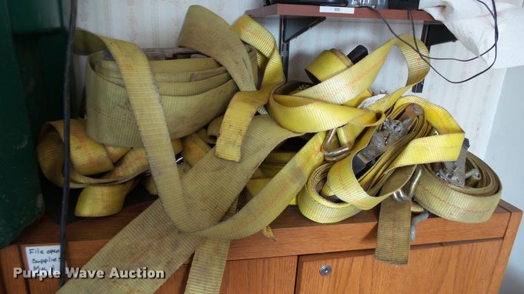 image for item DT9090 Chains and binders